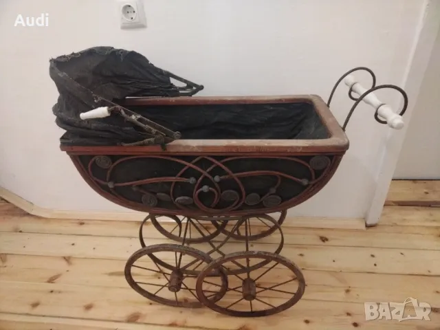 Винтидж ретро количка за кукли Викториански стил Ръчно изработена от естествени материали. , снимка 17 - Антикварни и старинни предмети - 49667702