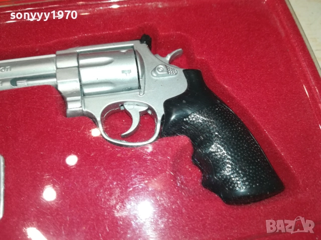 нов метален пистолет за колекция 0909251658, снимка 3 - Колекции - 51656368