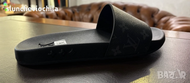 Louis Vuitton Waterfront Mule, снимка 3 - Мъжки чехли - 51677092