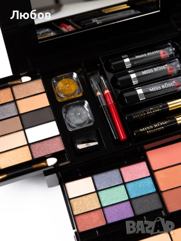 Професионален комплект грим Miss Rose – многофункционална палитра с огледало, снимка 7 - Декоративна козметика - 53912279