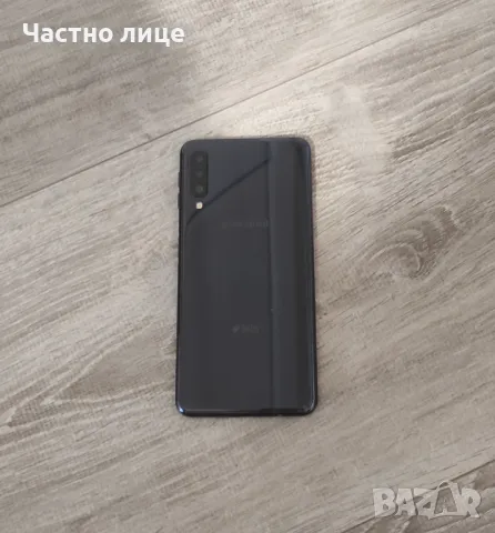 Като нов Samsung Galaxy A7 2018 4/64 GB Black + бързо зарядно, снимка 3 - Samsung - 44350702