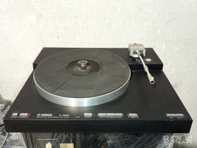 Автоматичен грамофон Yamaha P-850, снимка 2 - Грамофони - 53407143