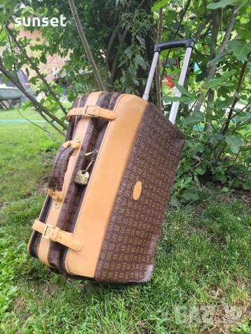 Riane Miao Firenze пътна чанта/ сак / куфарче с колелца, снимка 2 - Сакове - 50612134