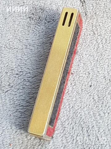 Позлатена запалка PIERRE CARDIN, снимка 2 - Антикварни и старинни предмети - 53634221