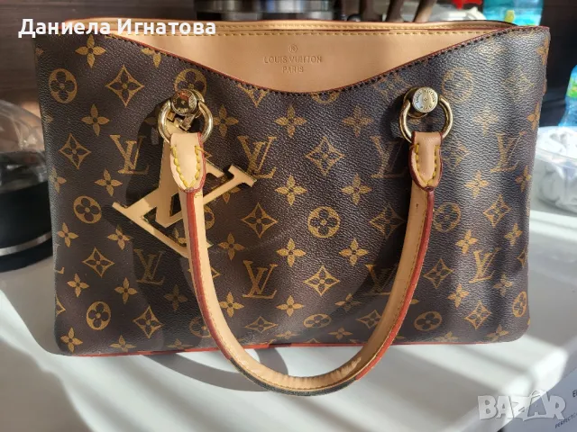 Louis Vuitton дамска чанта, снимка 1 - Чанти - 49416940