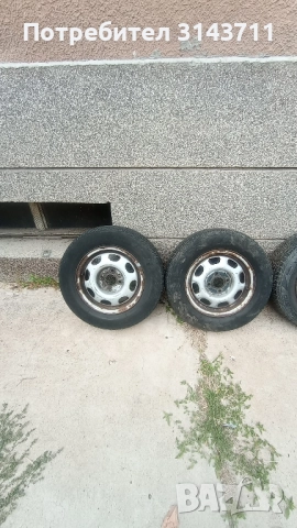 джанти с гуми за Фолксваген поло 97 година, снимка 2 - Гуми и джанти - 51835666