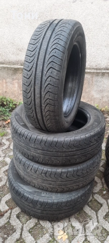 4 броя всесезонни гуми 215 60 17 Pirelli dot22, снимка 5 - Гуми и джанти - 52350741
