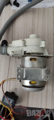 изхвърляща помпа от съдомиялна, снимка 3 - Водни помпи - 50587137