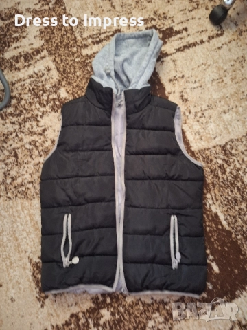 Дамски елек М, снимка 3 - Елеци - 52174619