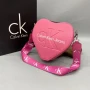 чанти calvin klein louis vuitton, снимка 4
