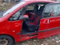 Продавам Peugeot 1007 мини ван на части 1.4 бензин 2005 год.Всичко по колата е налично., снимка 5
