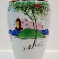 Японска ръчно рисувана порцеланова ваза., снимка 1 - Други ценни предмети - 45125543