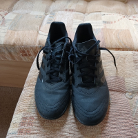 Футболни обувки, снимка 2 - Спортни обувки - 45024741