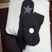 Ръчно плетени мъжки чорапи размер 46, снимка 2 - Мъжки чорапи - 44943774
