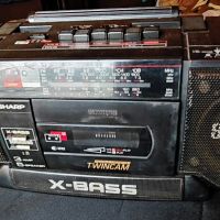Радиокасетофон Sharp WQ t351 Twin-Cam Boombox!, снимка 1 - Аудиосистеми - 45434313