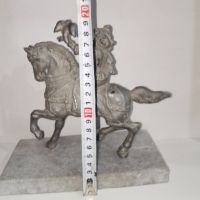 Стара масивна фигура конник, снимка 11 - Други ценни предмети - 45387361