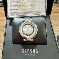 Дамски часовник Versace Versus , снимка 8 - Дамски - 45224912