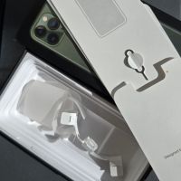 Apple Iphone 11 Pro Max Празна оригинална кутия с книжки, снимка 3 - Аксесоари за Apple - 45912293