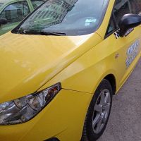 Продавам работещо такси, снимка 2 - Автомобили и джипове - 45417229