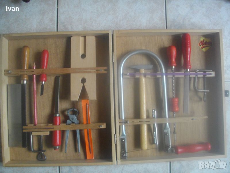 OBERON-West Germany-Нов Комплект 15 бр. Дърводелски Дърворезбарски Инструменти в Дървен Куфар/Сандък, снимка 1