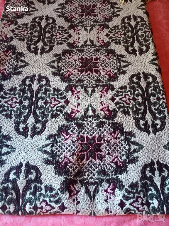 Джакардова завивка за легло, снимка 1