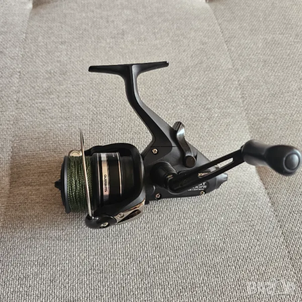 Shimano Baitrunner ST2500FB + плетено влакно , снимка 1