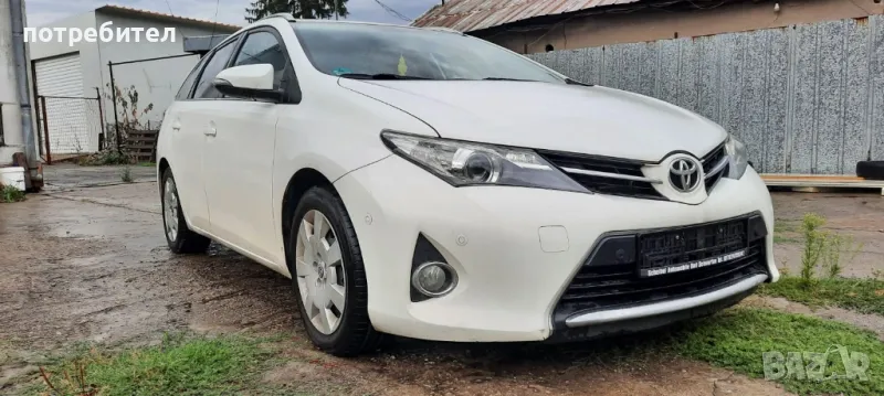 Продавам Toyota auris 2.0 D 124 к.с комби , снимка 1