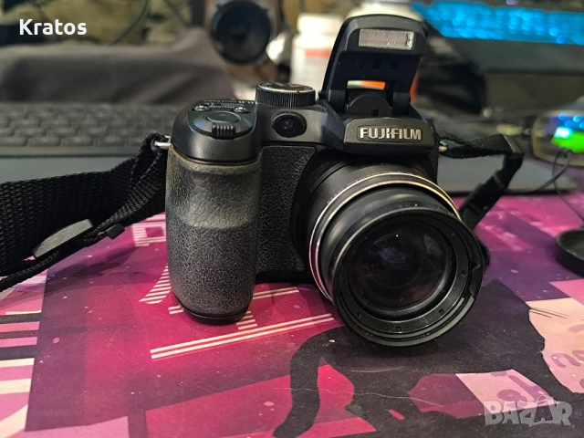 Цифров Фотоапарат Fujifilm Finepix S1500 10 megapixels, снимка 2 - Фотоапарати - 52790492