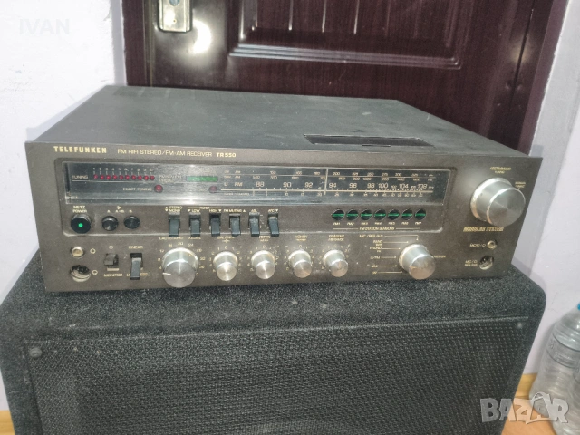 продавам усилвател telefunken tr-550, снимка 3 - Ресийвъри, усилватели, смесителни пултове - 53465421