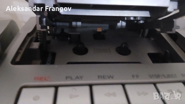 SONY CFD - V 27 L , снимка 4 - Радиокасетофони, транзистори - 53889289