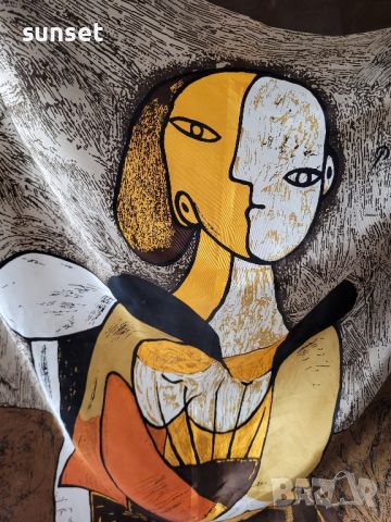 Копринен шал Портрет на
Femme Assise" по Пикасо,копринен шал ( 300 $ в интернет), снимка 7 - Шалове - 46318611