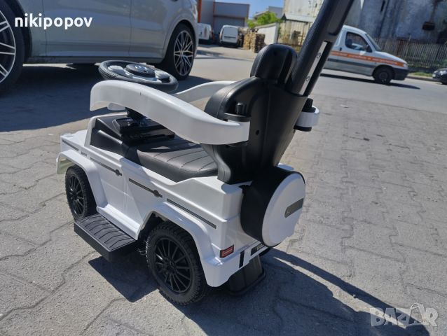 LORELLI кола за яздене с дръжка Mercedes-benz G350d бял, снимка 7 - Детски колички - 45263986