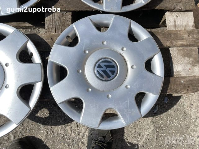 16 цола Тасове VW Volkswagen Beetle 1C0601147C Оригинал, снимка 2 - Аксесоари и консумативи - 53755065