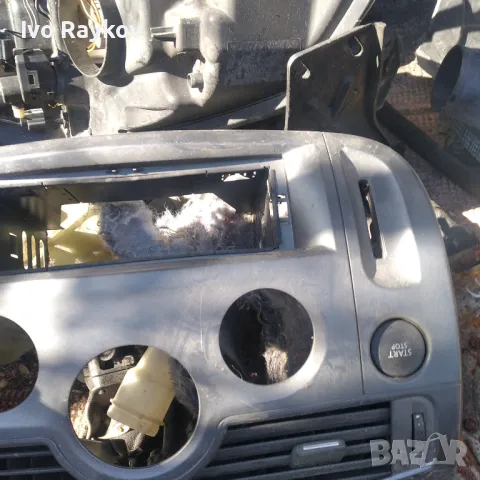 Централна конзола , табло за Renault Grand Scenic 2 1.9 DCI , снимка 2 - Части - 50316720