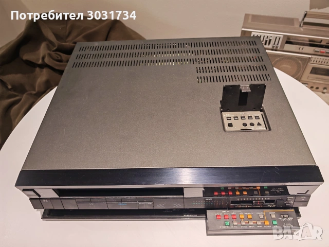 JVC HR-D725, снимка 6 - Плейъри, домашно кино, прожектори - 54186091