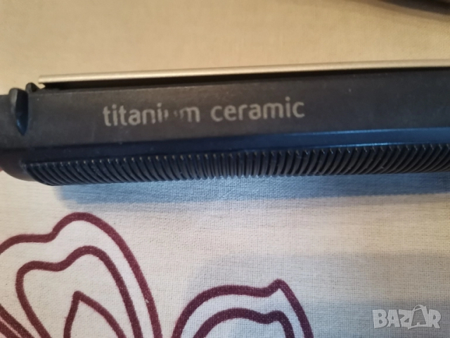Преса за коса titanium ceramic , снимка 3 - Преси за коса - 52343232