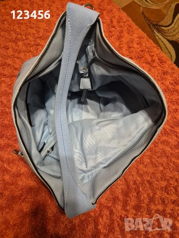 светлосини кожени чанти, снимка 6 - Чанти - 52965289