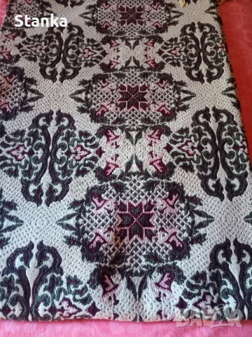 Джакардова завивка за легло
