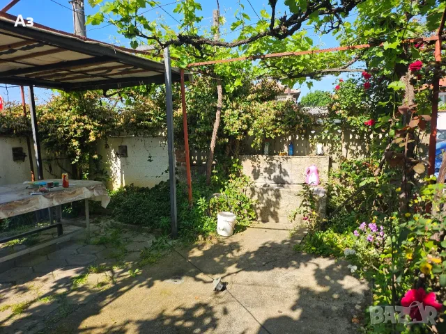 Продавам без Агенции! Две къщи в общ парцел. с. Борец.30км.от Пловдив, снимка 7 - Къщи - 50405102