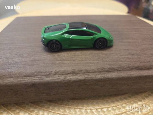 Hotwheels Lamborghini Huracan 2014, снимка 3 - Колекции - 54195938