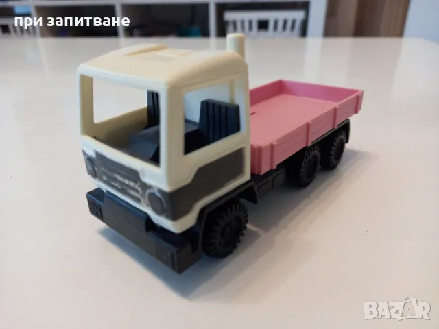 Стари играчки, количка Tonka и камионче Bison, снимка 10 - Колекции - 47808724