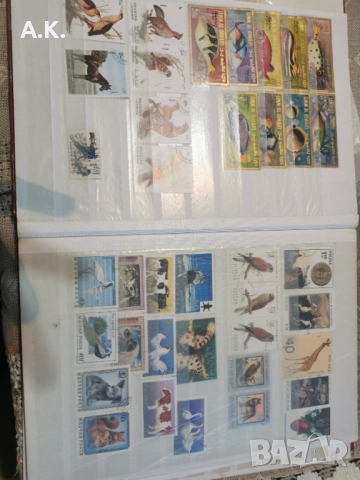 Албум с марки, снимка 3 - Колекции - 52849216