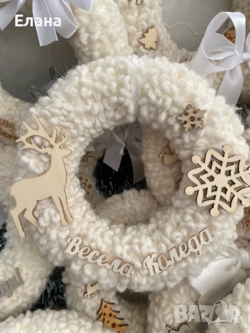 Коледни венци от вълна меринос и коприна, снимка 2 - Декорация за дома - 52439623