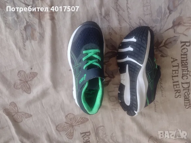 Детски маратонки Asics - чисто нови, снимка 2 - Детски маратонки - 47239132