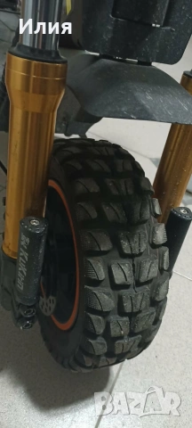 Електрическа тротинетка KuKirin M5 Pro, Максимална автономия 70 км, Мотор 1200W, Батерия 48V 20Ah, снимка 6 - Друга електроника - 53484795