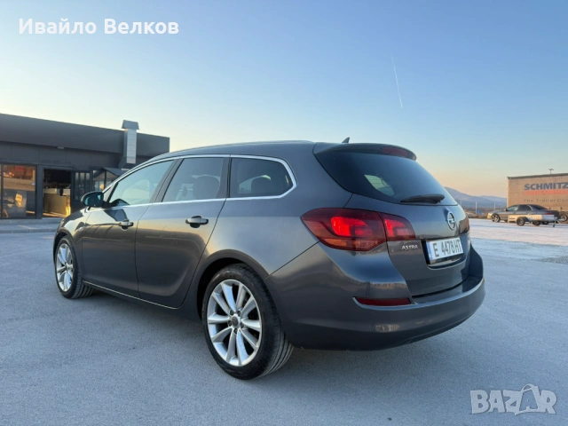 Opel Astra J Sport turner , снимка 4 - Автомобили и джипове - 53740489