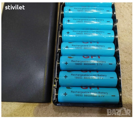 Power Bank Кутия за 8 бр.18650 батерии + фенер НОВО, снимка 14 - Други - 52095632