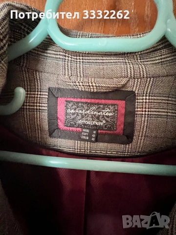 Дамско сако, снимка 2 - Сака - 53800737