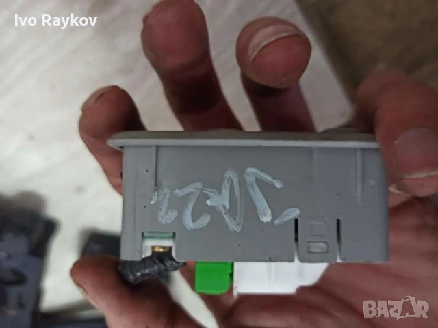 Бутон - ключ за управление на шибедах на HONDA Jazz , М16098, снимка 4 - Части - 51353560