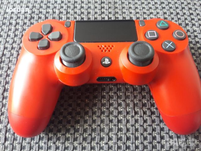 Контролер PS4 DualShock 4, снимка 1 - Аксесоари - 45481639